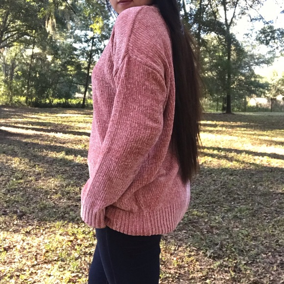 << Rose Pink Chenille Baggy Sweater >> - Picture 4 of 5